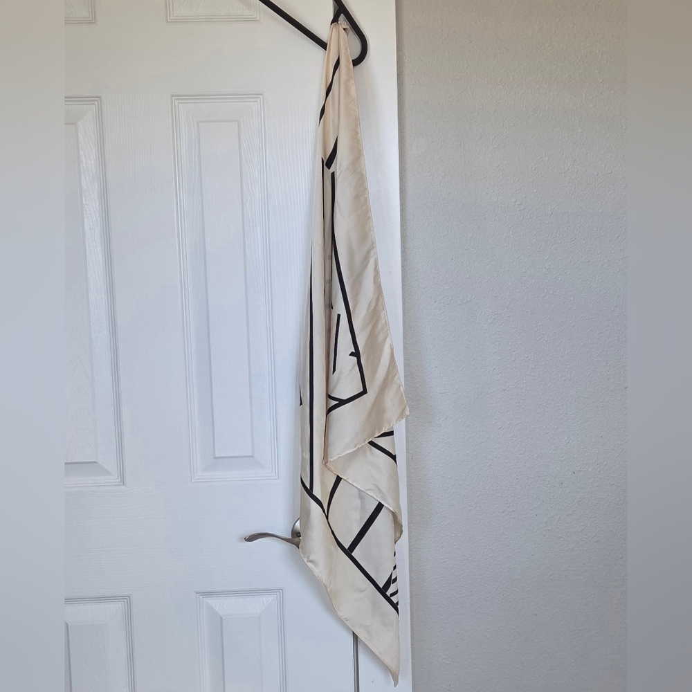 Cream & Black Geometric Print Scarf – Satin Hair Wrap - Picture 5 of 6
